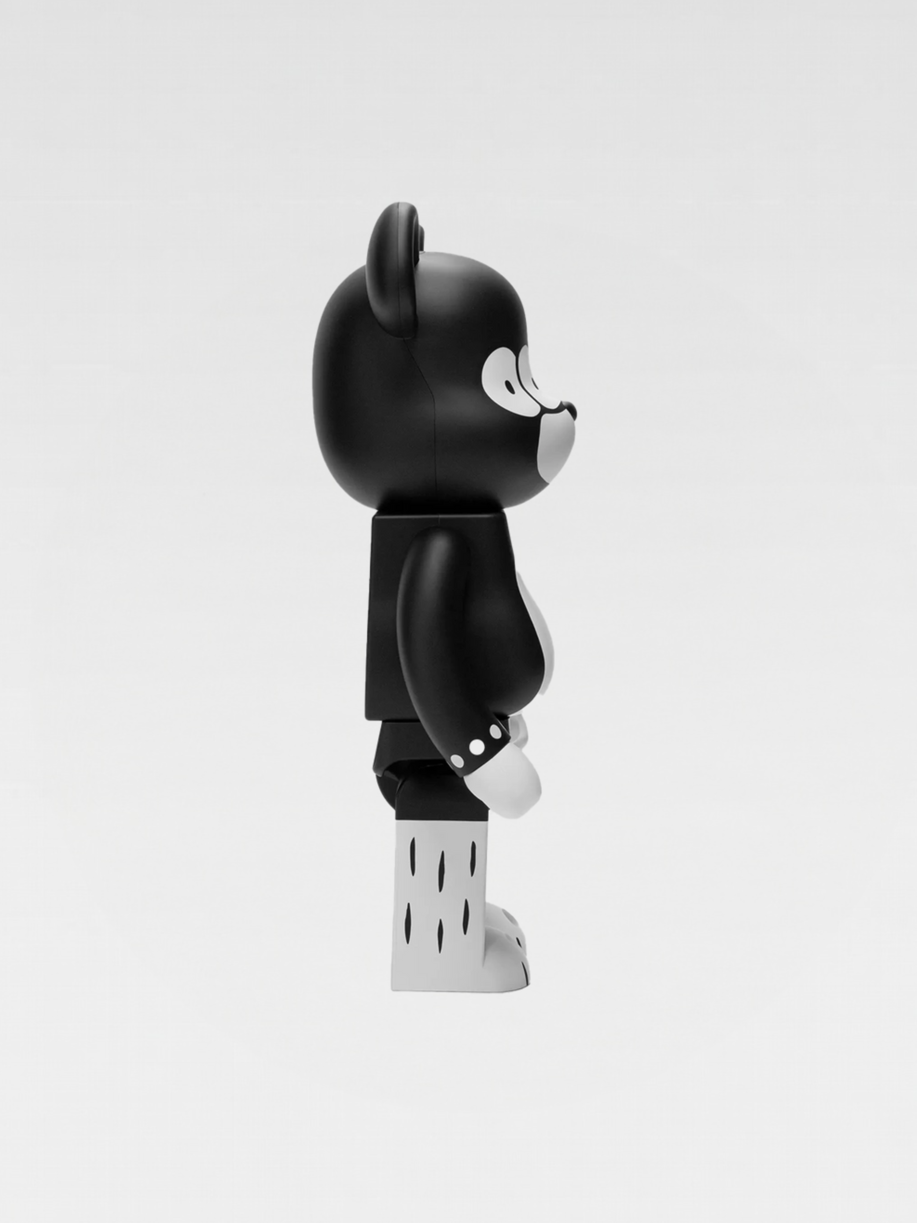 Medicom Bearbrick Matthew By Bridge Ship House 1000%