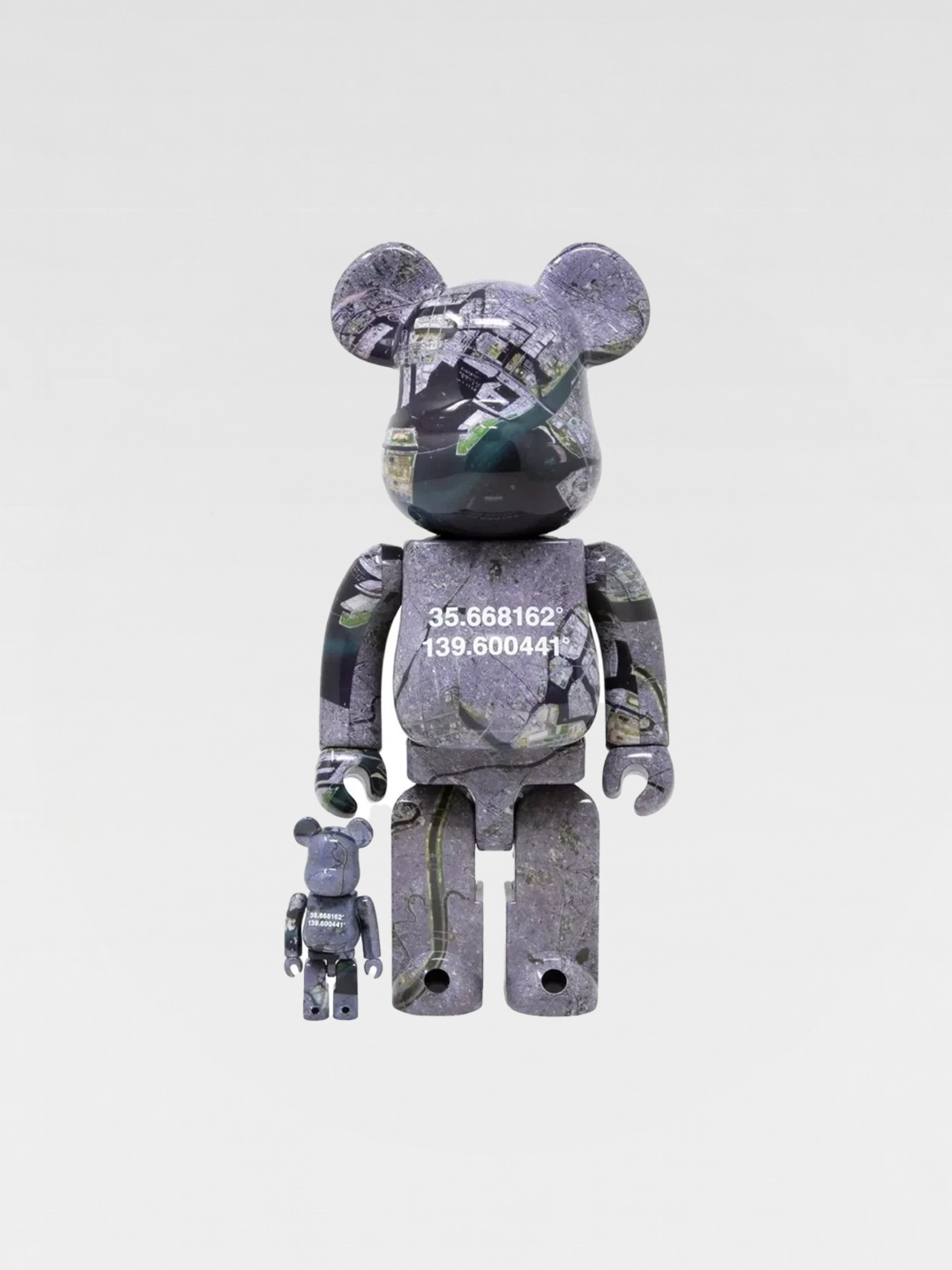 Medicom Bearbrick Benjamin Grant- Tokyo Overview 100% & 400%