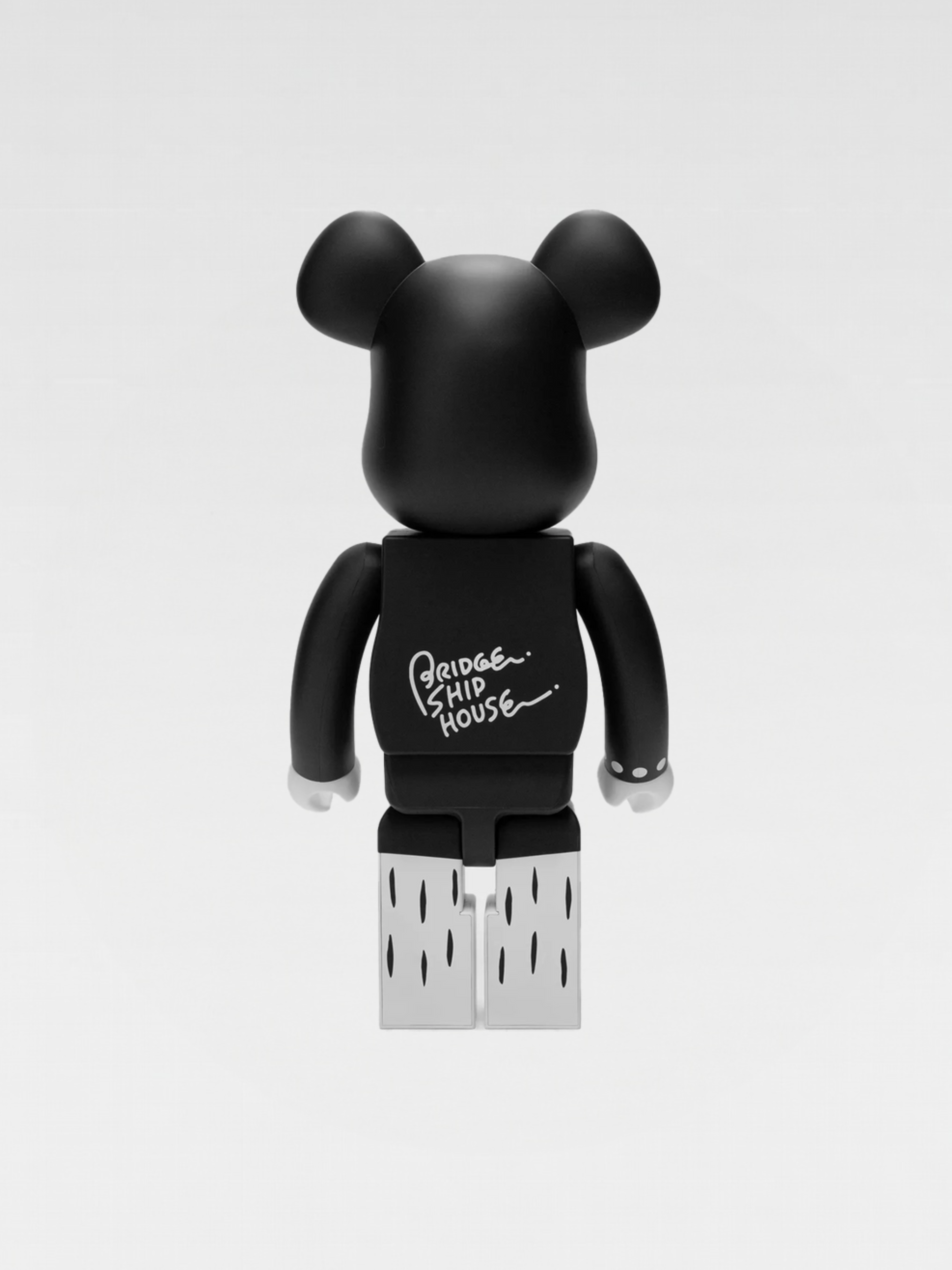 Medicom Bearbrick Matthew By Bridge Ship House 1000%
