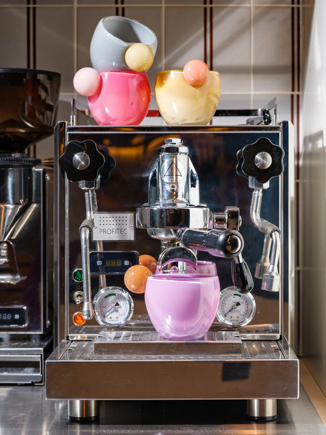 Helle Mardahl The Cup Medi | Almond ~ Berry
